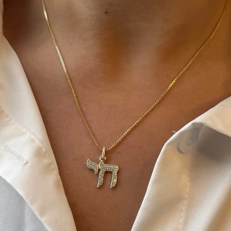 Chai Pave Necklace