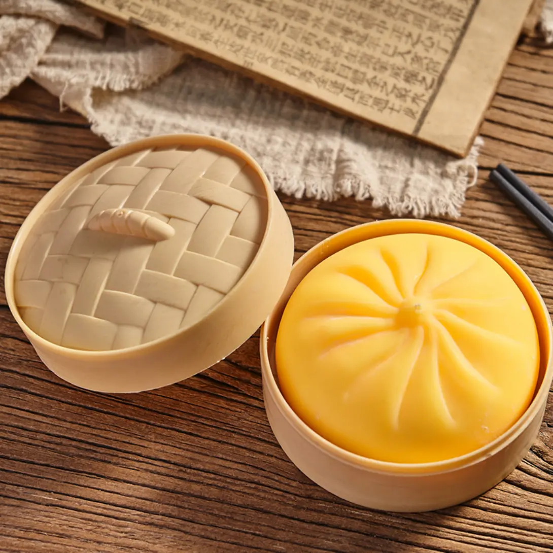 Yellow dumplings + (steamer)