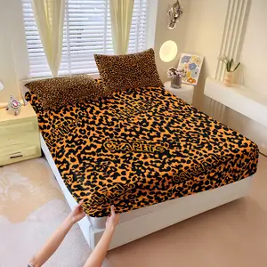 3 PCS Sexy Leopard Print Theme Fitted Sheet Set: Classic Leopard Print Series Bedding, Soft and Comfortable Fitted Sheet Set Compatible with Double, Full, Queen and King Size Beds, Bed Sheet Sets, Filler Not Included.