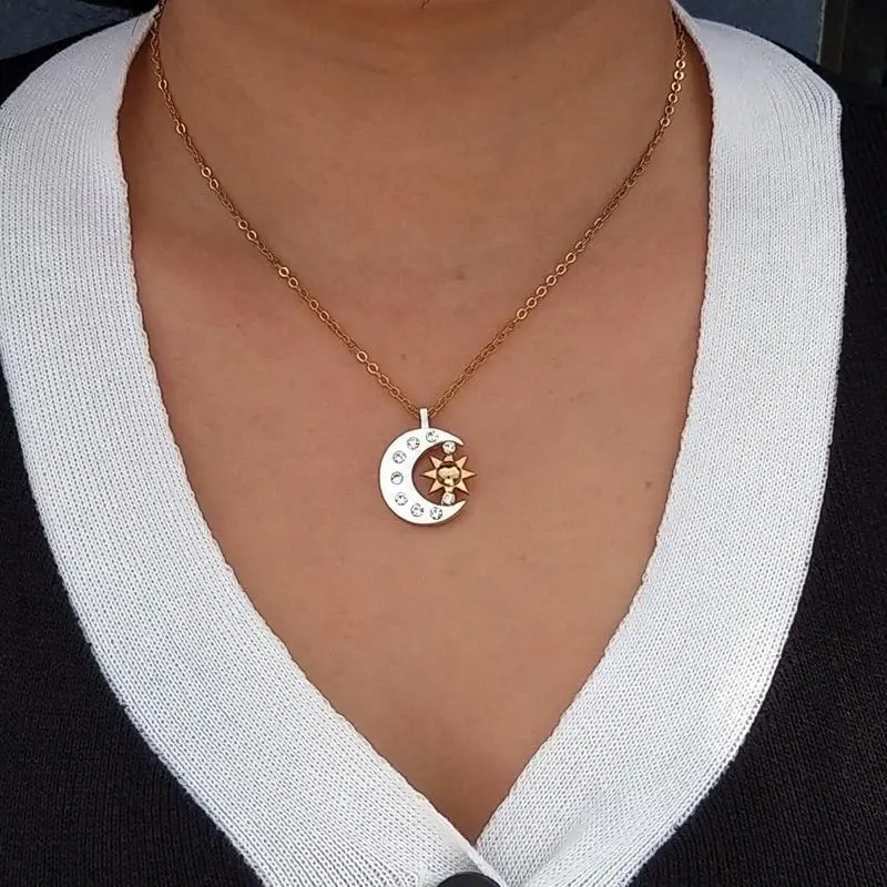 hzew 25mm*19mm  new Pair Of Celestial  gold Sun And silver color Moon Necklaces Best Friends Gift For Friend  men women