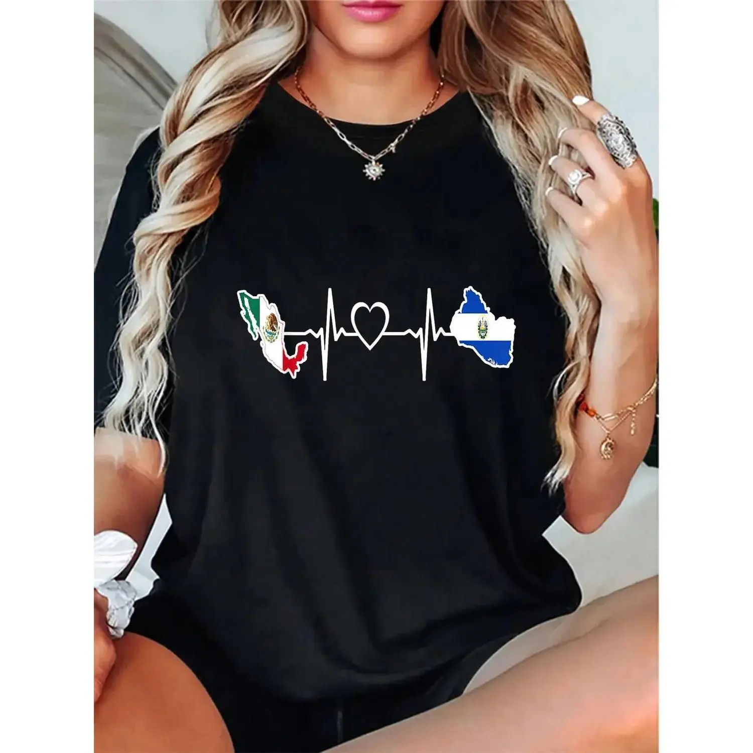 Men's 100% Cotton Short-Sleeve Casual T-Shirt, Tops Featuring Mexican-Salvadorian Flag Heartbeat Design