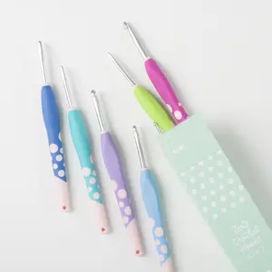 Dots Crochet Hook Set - Ergonomic, Color-Coded Hooks for Comfy, All-Day Crocheting (9 Sizes)