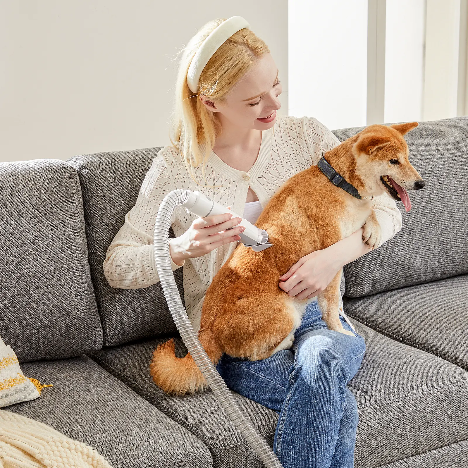 Dog Grooming Vacuum, Dog Grooming Kit,12000Pa Strong Pet Grooming Vacuum for Dogs, 2L Large Capacity Dog Vacuum for Shedding Grooming Hair, Dog Hair Vacuum, 11 Pet Grooming Tools, Quiet  Dog Grooming Kit with Pet Grooming Vacuum, Dog Clipper, Pet Grooming