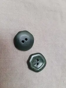22mm Green Crest Imprint Button