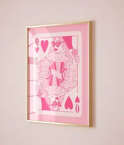 queen of hearts pink retro wall art preppy room decor aesthetic poster, preppy wall art girls room decor bedroom art cute apartment decor
