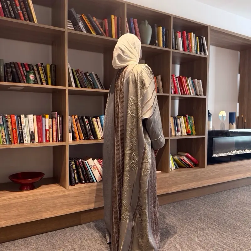 Women's Islamic Taupe Gray Geometric Jacquard 2-Piece Luxury Modest Abaya Set with Belt