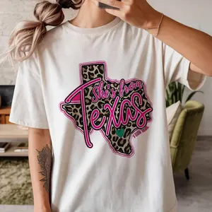 She's From Texas I Can Tell Shirt, Leopard Print Texas Map, Western Cowgirl Aesthetic, Southern Pride Top, Pink Cheetah Art, Retro Oversized, Unisex Gift, Country Song Lyrics