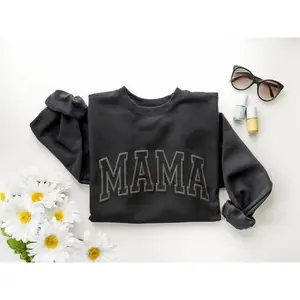 Mama Sweatshirt, Mama Est Sweatshirt, Mothers Day Gift, Cool Mom, First Mothers Day Gift, Personalized Gift, Mom Life Shirt, New Mom Gift_37 Can be used with a raincoat