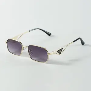 Luxury Square Frame Sunglasses for Women and Men - UV400 Protection, Fashion Eyewear, Trendy Designer Streetwear Shades
