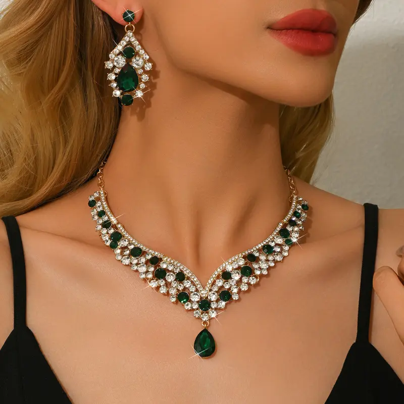 Evening Dress Jewelry Necklace and Earrings Two-Piece Set, DDXL0010 Floral Bride Vintage High-End Design Set, 14K Gold-Plated - TikTok Shop Evening Dress Jewelry Necklace and Earrings Two-Piece Set, DDXL0010 Floral Bride Vintage High-End Design Set, 14K Gold-Plated - TikTok Shop