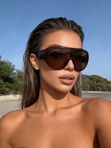 Cyberpunk Style Large Frame Women's Protective Sunglasses, Ideal for Commuting, Driving, Traveling, Fashionable Eye Protection