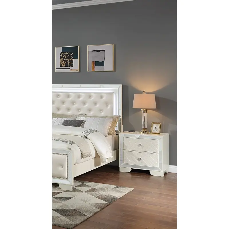Classic Luxury Look Cream 1pc Nightstand Wooden Bedside Table 2x Drawers w Mirror Glass Panel Bedroom Furniture
