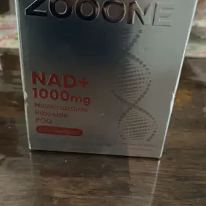 Product Review of ZOOONE 1000mg NAD+ Berry Flavor Drink Mix for Skin Aging Support, Energy, and Focus - 30 Pack - from L**a L**s