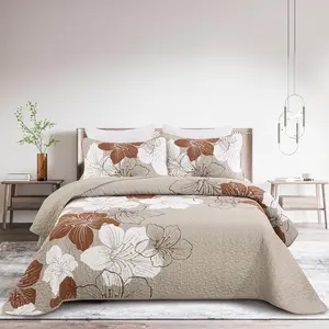 3 count Quilt Set  Taupe Floral  Quilt Coverlet Set Boho Floral Bedspread with 2 Pillow Shams Elegant Flower Bedding Quilt Set for All Season (Brown, 104"x 90")
