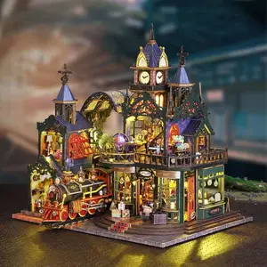DIY Track Castle 3D Bookshelf Stand Kit, Wood Puzzles & Model Set, Decorative Desktop Ornament, Birthday Gift for Family Friends