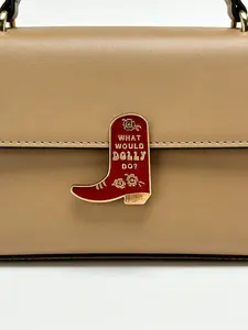 Cowboy Boot Enamel Pin, Western Country Music Female Brooch, Perfect for Bags, Hats, and Clothing Accessories