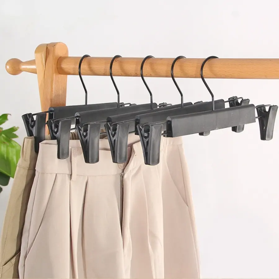 5-Pack Anti-Slip Pant Clips, Plastic Pants Hangers with Clips, Skirt Clamps, Underwear Rack, Wardrobe Organizer, Clothing Store Display Hooks