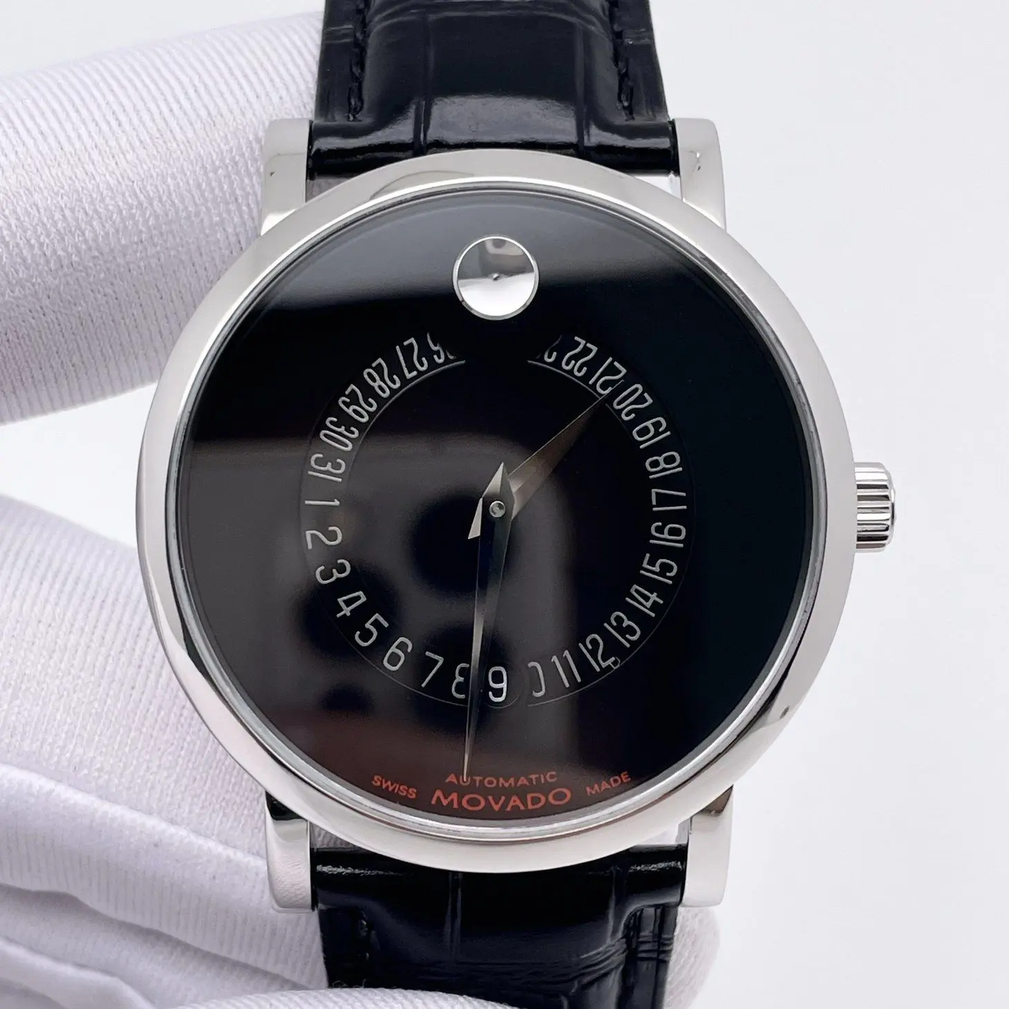 Movado Red Label Automatic Watch 0606158 /2982