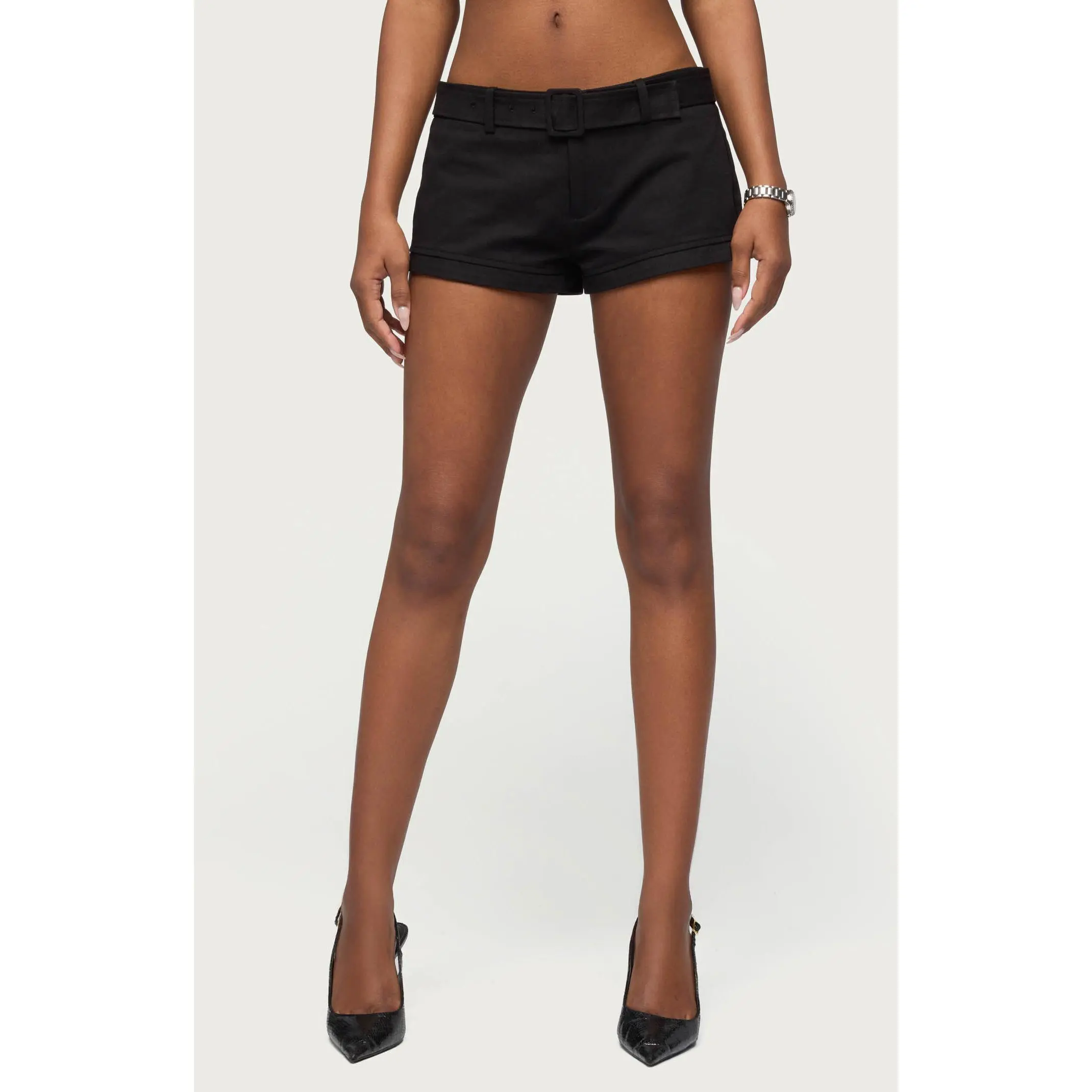 Edikted Women's Thea Twill Low Rise Shorts Edikted Women's Thea Twill Low Rise Shorts