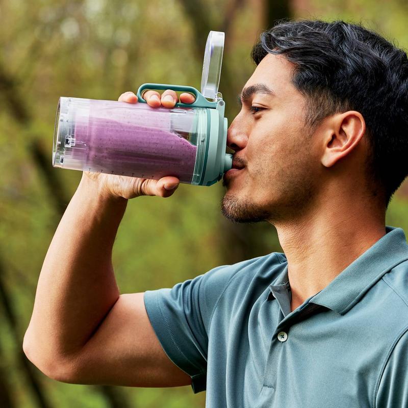 Ninja Blast Max BC251 Portable Blender with 22oz Removable Vessel, Cordless, Dishwasher Safe, 3 Programs, Twist & Go Design, Powerful Juicer Machine