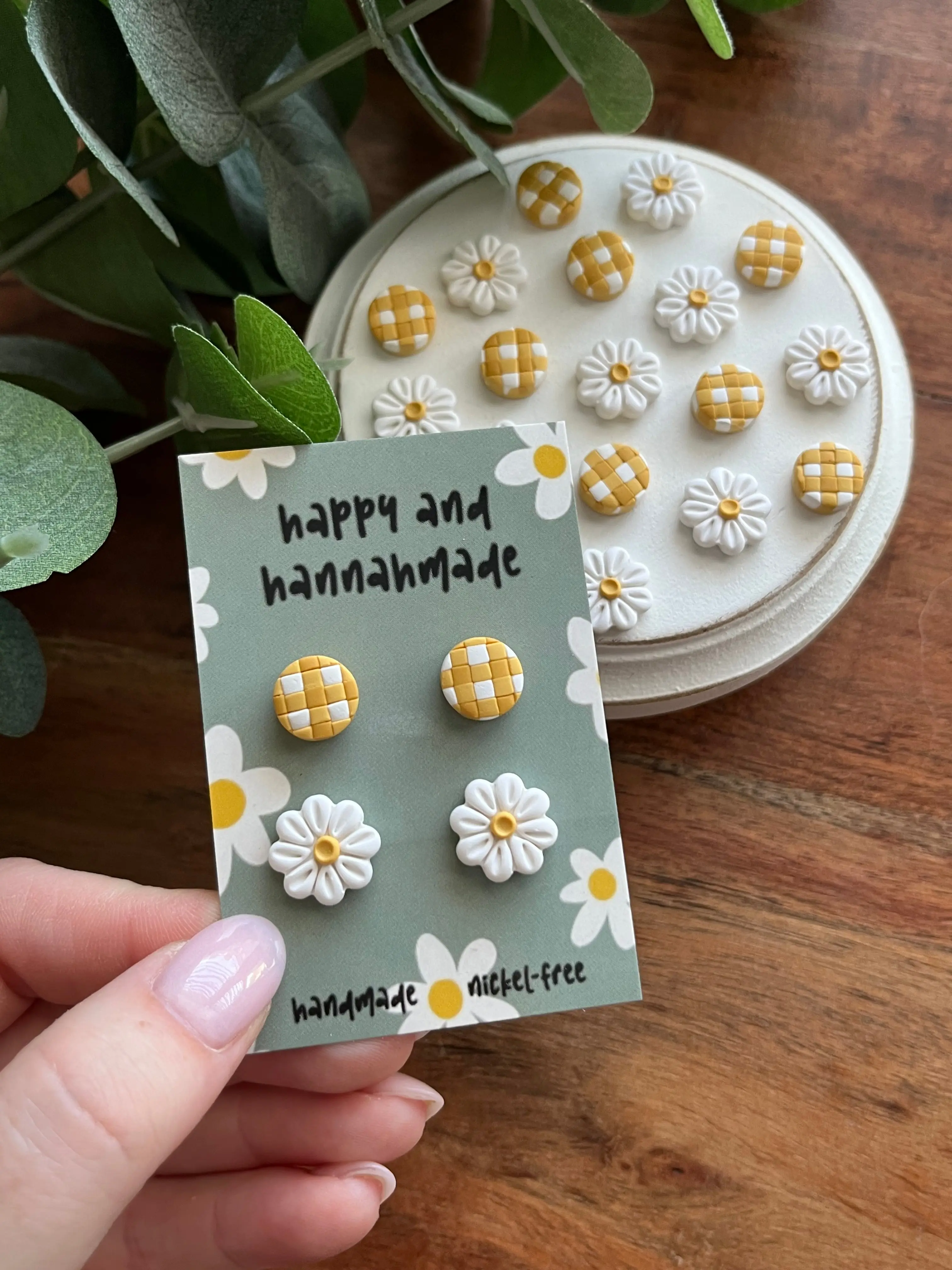 Daisy Stud Pack Daisy Stud Pack