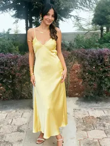 Slip Women's Dress Sleeveless Satin Pink Yellow Dress For Women Sexy Backless Evening Party Dresses V Neck Summer Beach Night Dresses Strappy Spaghetti Strap Sundress Backless Cami Dress