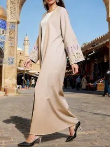 Muslim Dubai Middle East Floral Embroidered Elegant Abaya, Maxi Long Sleeve Modest Dress, All Seasons Fashion, Floral Embellished Abaya, Embroidery Abaya, Loose Fit Abaya