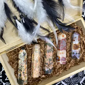 rosy-red moss agate tower