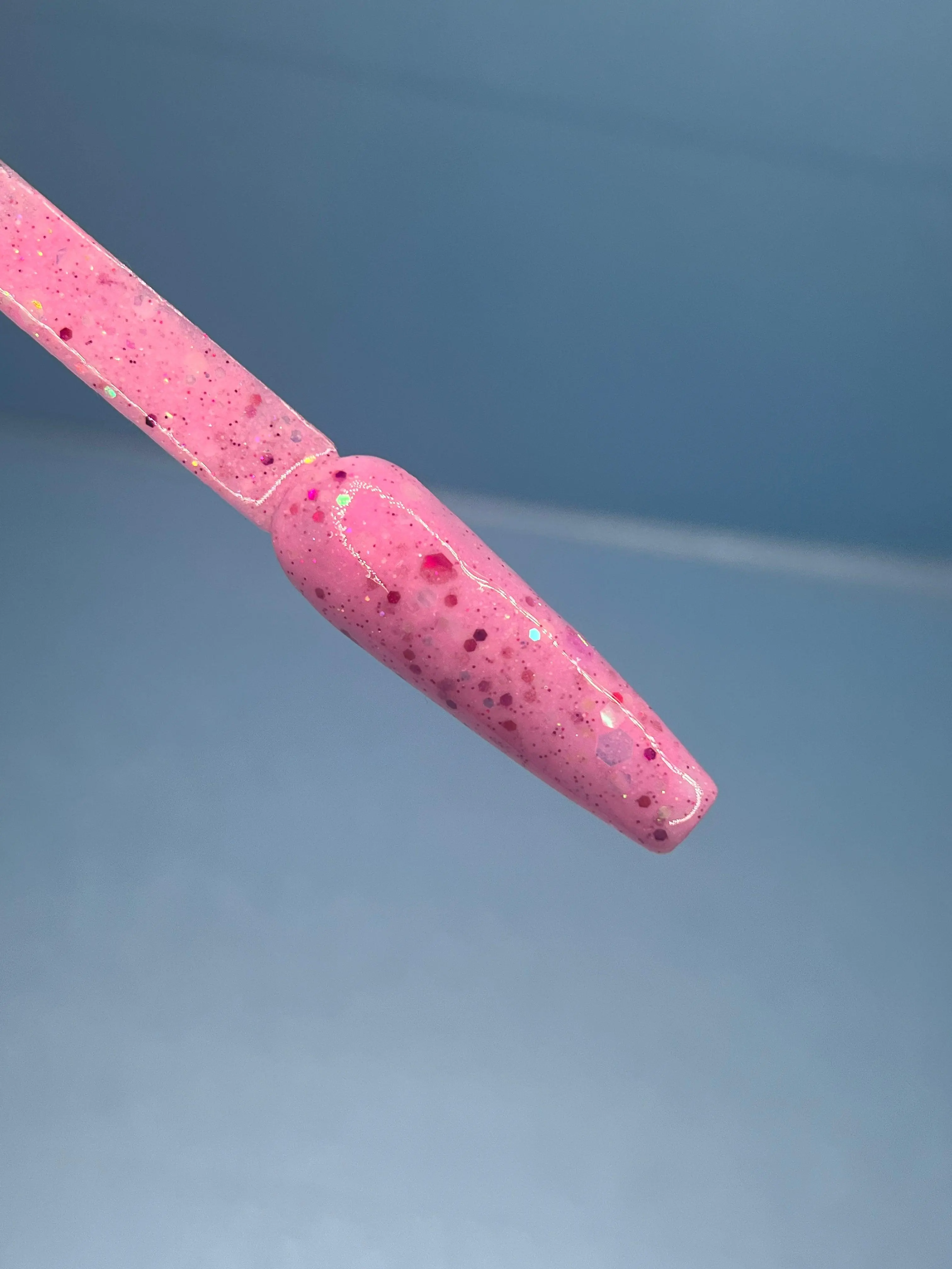 Glam Chick Pink Acrylic Powder with Glitter for Eye-Catching Nail Art - 2 oz