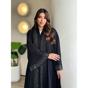 Simple style robe, suitable for women - Traditional Middle Eastern wedding and Muslim attire - Easy to clean - Hand wash/dry clean - Strong black Islamic clothing, suitable for pilgrimage and Hajj to Mecca - No headscarf