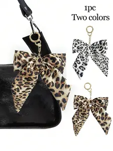 Fashion Leopard Bow Keychain Charm, Stylish Backpack Pendant, Handbag Decoration, Wallet Accessory, Gift for Women, Teens, College Students