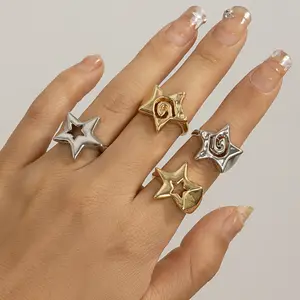 Chunky Y2K Star Ring for Women Men, 18K Gold Plated Hollow Spiral Star Ring, Ins Trendy Cool Tarnish Resistant Stackable Fashion Jewelry