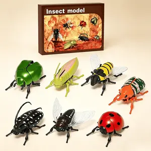 Luminous Wind-Up Crawling Insects Toy Set Funny Gag Gift For Kids Fiesta Party Favors & Prank Props Novelty Decorations For Camping