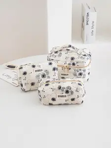 1pcs/3pcs Stylish and high-end cosmetic bags, large-capacity travel toiletry bags, floral pattern color-blocked cosmetic bags, embroidered portable travel toiletry bags, travel essential storage bags, back-to-school supplies, soft fabric cosmetic bags, fa