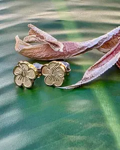 Flor Maga Stainless Steel Studs