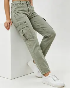 Womenswear Women's Mid-Rise Y2k Cargo Straight Leg Jeans, Loose Boyfriend Fit Denim Pants with Pockets, Trendy Lounge Bottoms