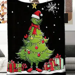 Cozy Green Christmas Tree Flannel Throw Blanket - Soft, Warm & Versatile for Couch, Office, Bed, Camping, Christmas Gifts, Nap Blanket, Travel