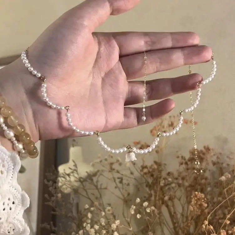 Women's Unisex Versatile Dainty Pearl Shimmer Lily of the Valley Pendant Necklace - Metal-Coated Daily Collarbone-Long Chain Costume Jewelry Accessory