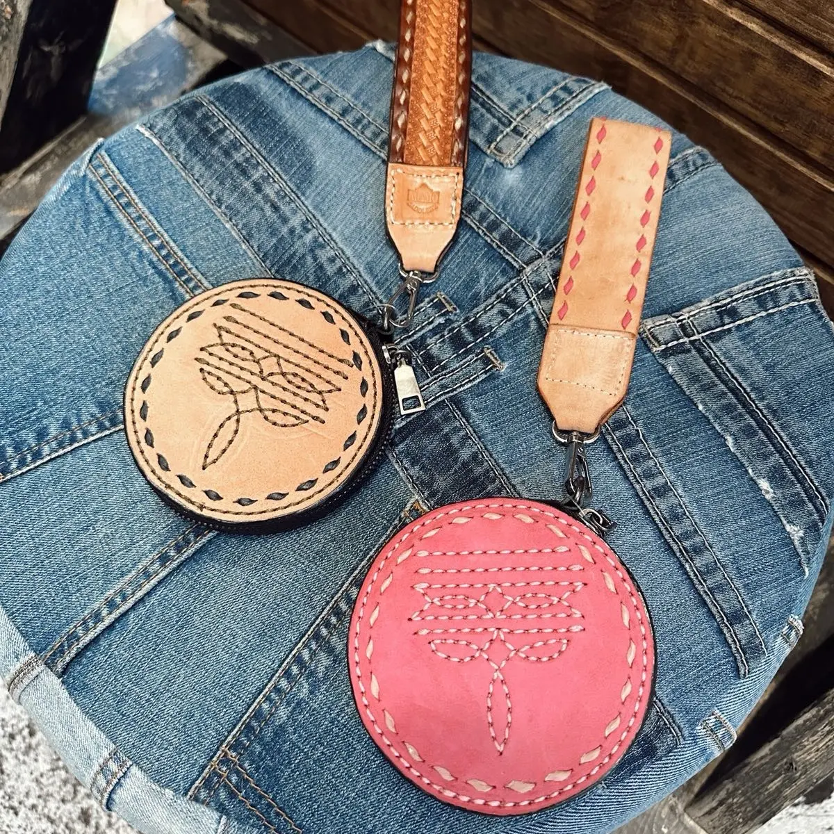 Women's Boot Stitch Wallet with Coin Purse Women's Boot Stitch Wallet with Coin Purse