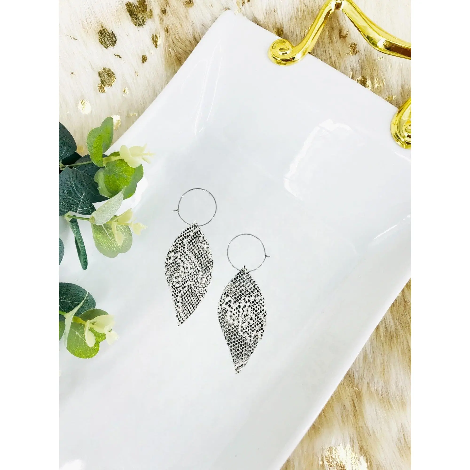 Beige and Gray Snake Skin Fringe Leather Hoop Earrings - E19-2137