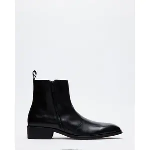 Steve Madden Haynes Black Leather