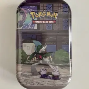 Pokemon TCG: Lumiose CIty mini tin (Chaos Rising and Perfect Order)