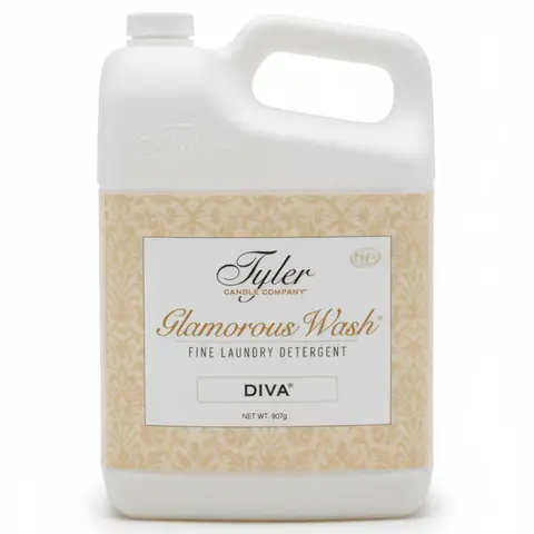 Tyler Candle Company Diva Liquid Laundry Detergent - Luxury Premium Cruelty-Free Scented Household Cleaner, Chocolate Amber Floral Fresh Fragrance with Fruits Notes, Gentle Clean for Various Laundry Needs, Adjustable Dosage, Adult Use Only (907g/32oz)