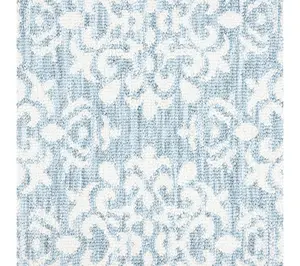 TCLI Walker Damask Medallion Washable 24"x40" Kitchen Mat