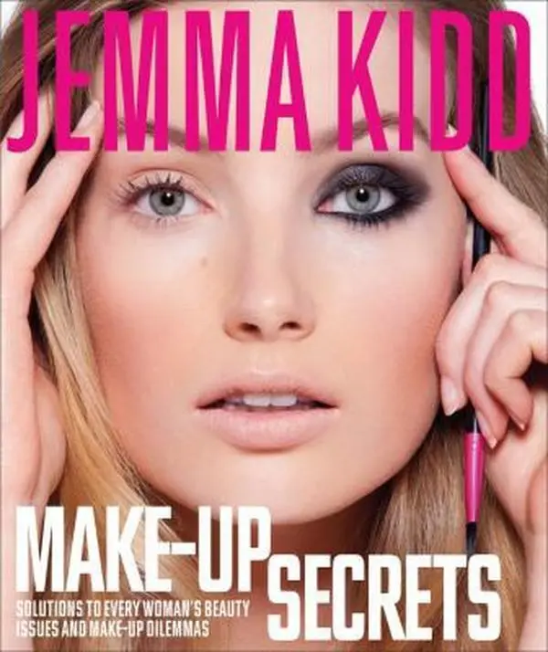 USED Book - Jemma Kidd Make-Up Secrets: Solutions to Every Woman's Beauty Issues and Make-Up Dilemmas by Kidd, Jemma (Hardcover) - english