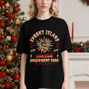 Spooky Island Amusement Park T-Shirt Retro 1800s Halloween Movie Disco Skull Summer Spooky Tee 90s Nostalgia Halloween Unisex Crewneck Oversized Top