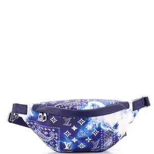 Pre-owned Louis Vuitton material Belt Bags Discovery Bumbag Limited Edition Monogram Bandana Leather by Rebag