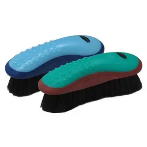 Showman Extra soft Finishing Brush w/ Dot grip