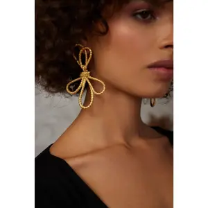 GOLD BOW CLIP EARING