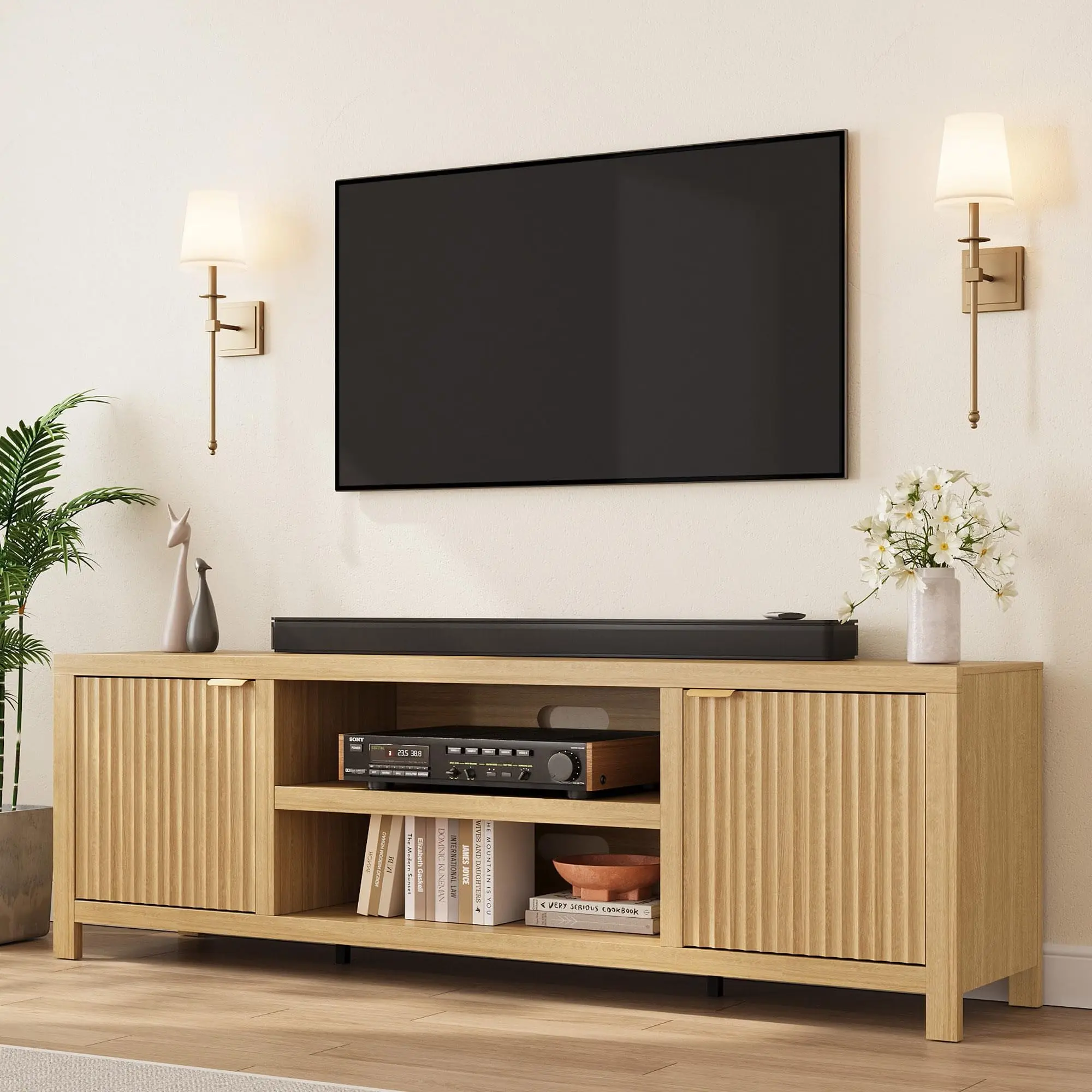 Fluted TV Stand for 80 Inch, Modern Entertainment Center with Storage, Wooden Media Console Cabinet with Fluted Door and Gold Handle for Living Room Bedroom, Natural Oak